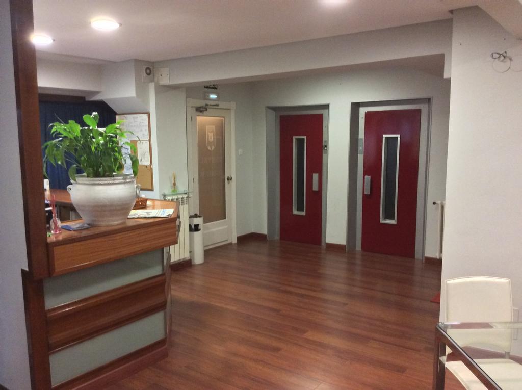 Hostal Liebana Santander Exteriör bild