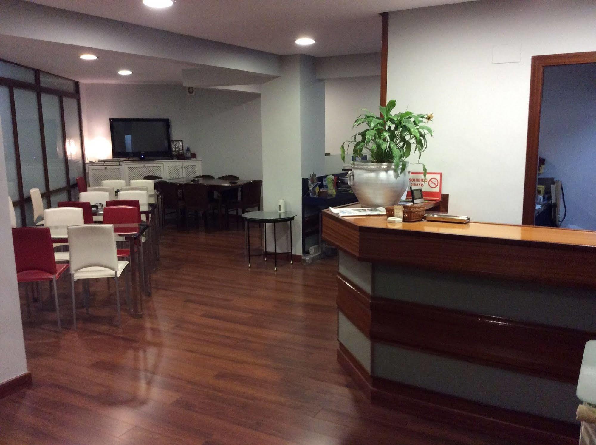 Hostal Liebana Santander Exteriör bild