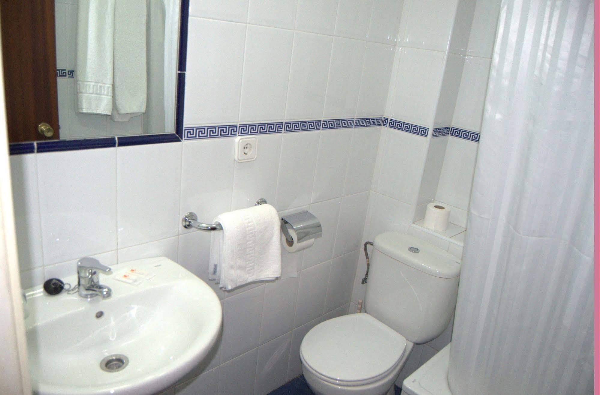 Hostal Liebana Santander Exteriör bild