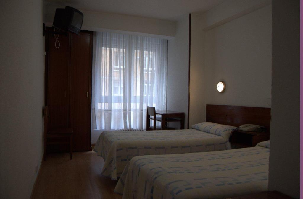 Hostal Liebana Santander Rum bild